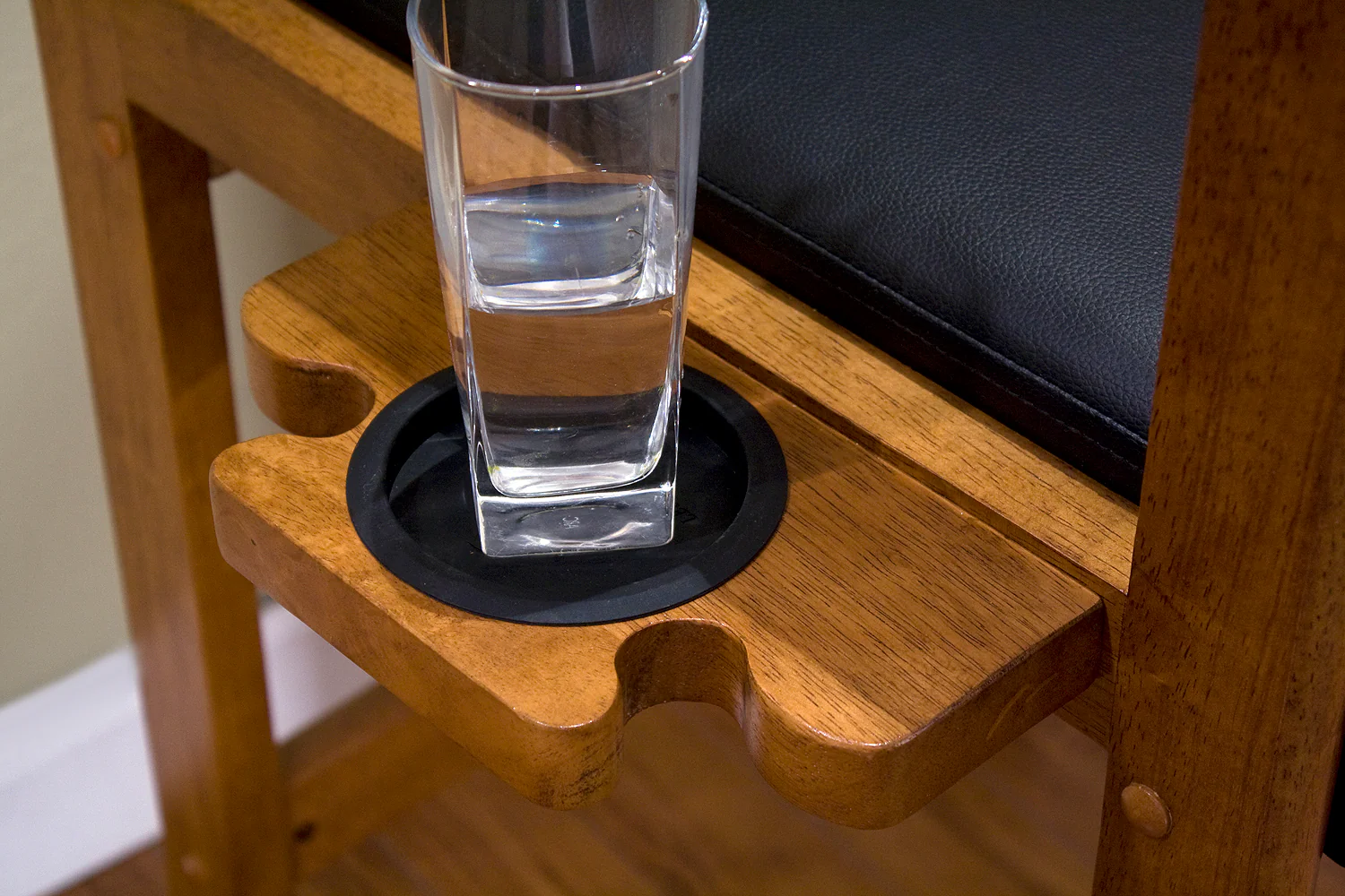 Heritage Spectator Chair - Image 3